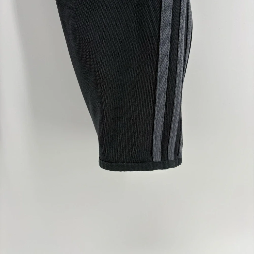 Adidas Climacool Men's Track Pants Med Black‎ Gray Stripes Zip Leg Pockets Logo